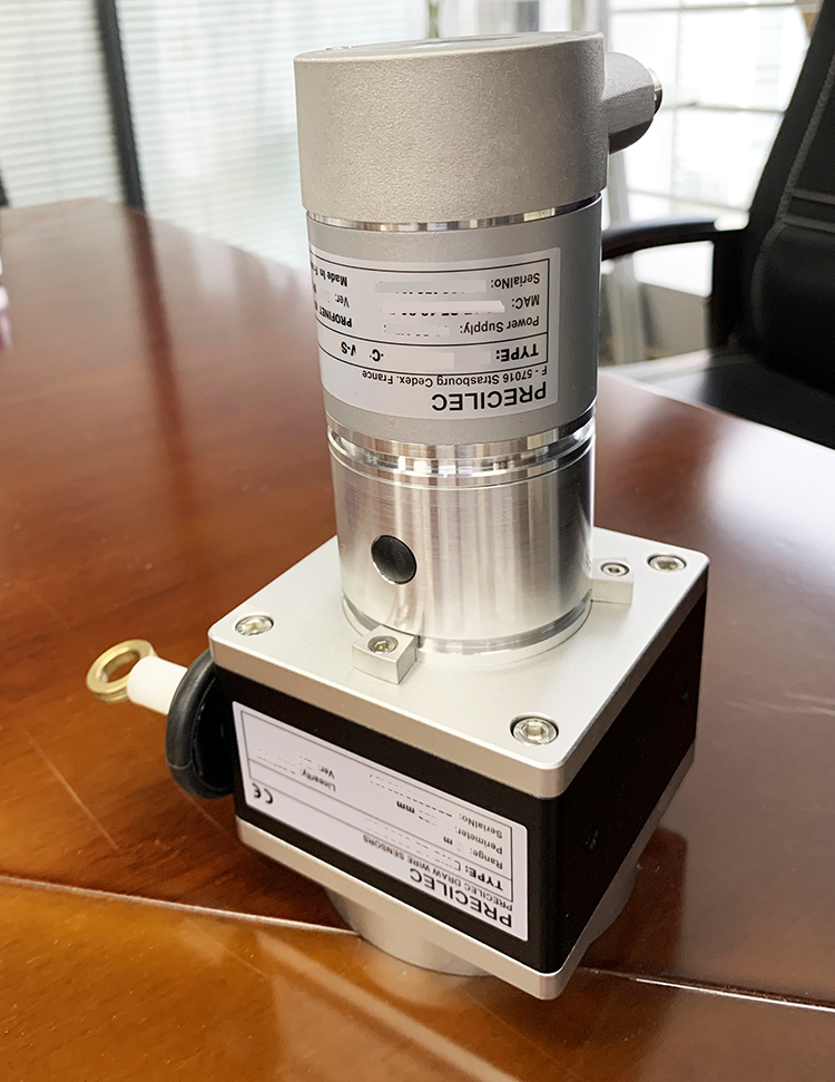 如何選擇適合的拉線位移傳感器